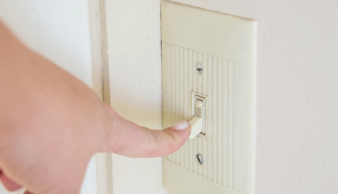 Cartierul CET din Constanța, fără curent electric, astăzi - cartierulcet-1413482009.jpg