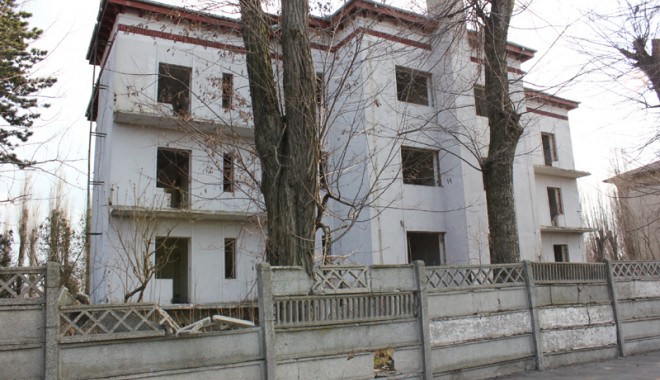 Spital al Constanței furat bucată cu bucată - cartierulpalascasefurturispitalu-1332962011.jpg