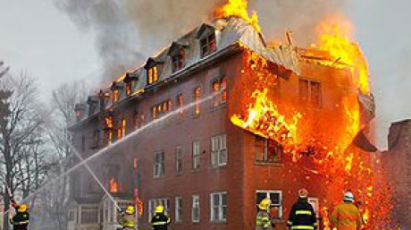 Incendiu la sediul unei asociații creștine. 200 de orfani au rămas fără adăpost - casa-1323763181.jpg