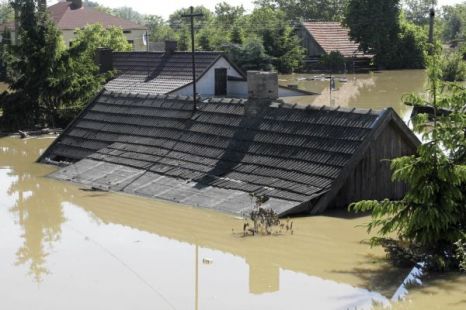 Pericol de inundații/ În județul Constanța, Dunărea este deocamdată sub cotele de atenție - casa-1331202572.jpg