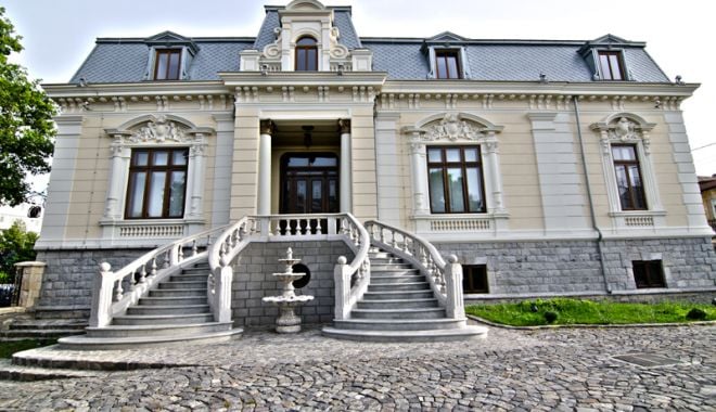 Tulcea: Personalități grecești prezentate publicului, la Casa Avramide - casa-1635527170.jpg