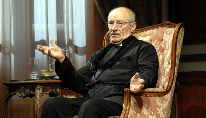 Victor Rebengiuc, într-un rol de excepție, pe scena Casei de Cultură - casadecultura-1424277072.jpg