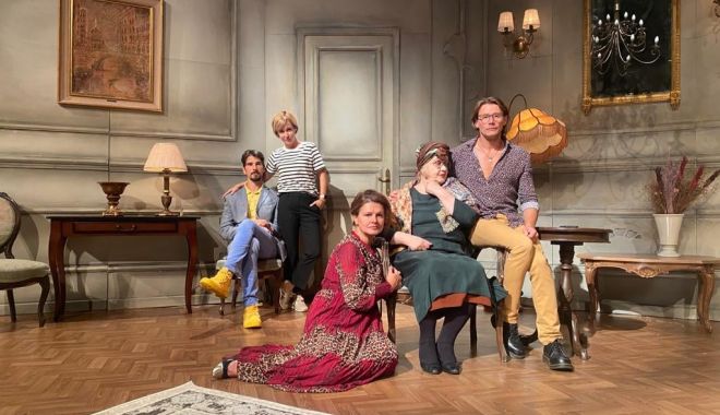 „Și cu pisica ce-ați făcut?”, o comedie făcută între actori prieteni, pe scena Casei de Cultură - casadecultura-1667546897.jpg