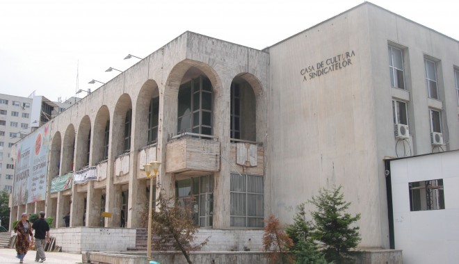 Spectacol în premieră pentru copii la Casa de Cultură - casadecultura1-1386157590.jpg