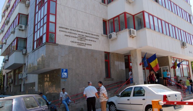 Cum vă pensionați la limită de vârstă - casadepensii41-1340031368.jpg