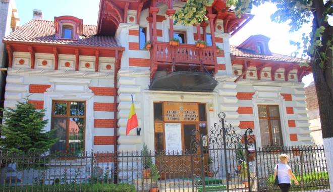 Bijuteriile arhitecturale ale Constanței. Povestea Casei 