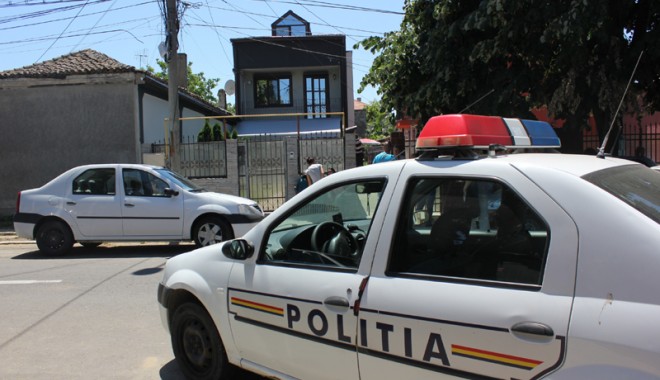 Fetița Larei Șaban, recuperată de polițiști și trimisă în Turcia - casalarasaban5-1340136925.jpg