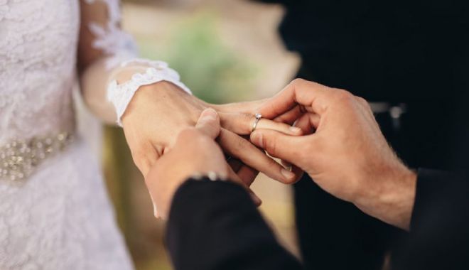 Căsătoriile și divorțurile sunt mai puține - casatoriilesidivorturile-1662971036.jpg