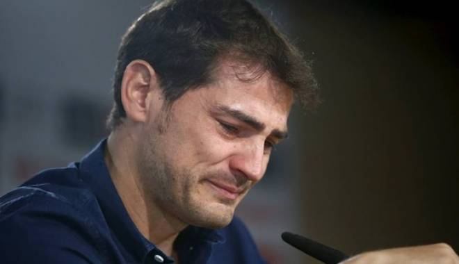 Lacrimile unui campion: Casillas a plâns ca un copil la despărțirea de Real - casillas1-1436709110.jpg