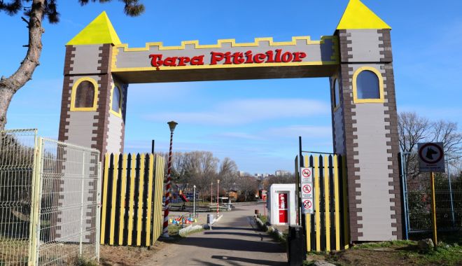 Castel de basme, în Țara Piticilor - casteltarapiticilor-1580127220.jpg