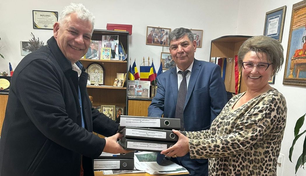 Administraţia locală din Castelu, pas important pentru înfiinţarea reţelei de gaze naturale - castelu-1732298591.jpg