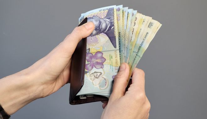 Câștigul salarial mediu net al românilor s-a apropiat de 4.400 de lei - castigulsalarialmediunetalromani-1676313215.jpg
