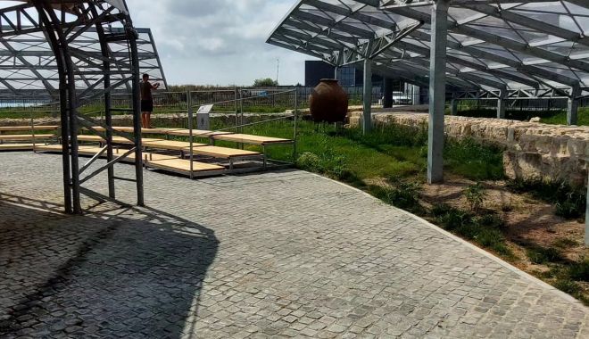 Castrul Roman din Ovidiu găzduiește a doua ediție a Programului Internațional de Scenografie - castrul-roman-ovidiu-1693563583.jpg