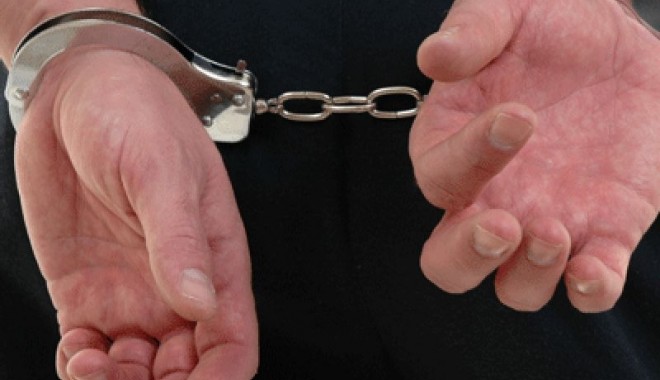 Violatorii și bătăușii scapă de închisoare dacă plătesc daune victimei - cat-1358344890.jpg