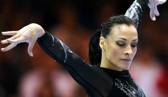 Cătălina Ponor, una din cele mai în vârstă gimnaste de la JO - catalinaponor-1343058230.jpg