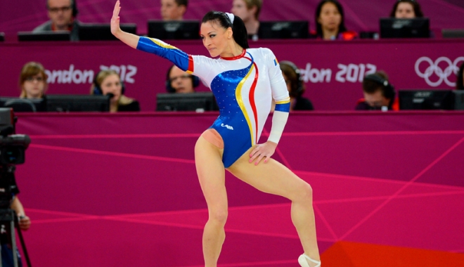 Cătălina Ponor la Campionatul European, Larisa Iordache - nu! - catalinaponor-1462375421.jpg