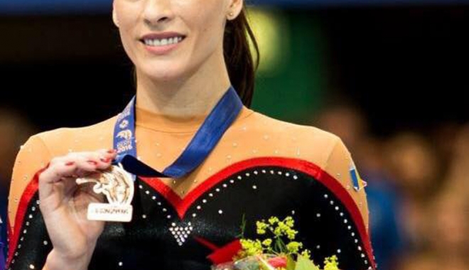 Cătălina Ponor: 