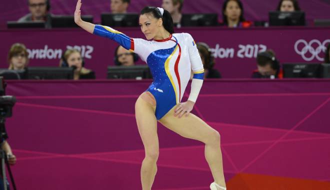 Cătălina Ponor vrea să revină în activitatea competițională - catalinaponorsursagspro-1423596223.jpg