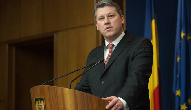 Cătălin Predoiu, atac la premierul Ponta - catalinpredoiu-1439381390.jpg