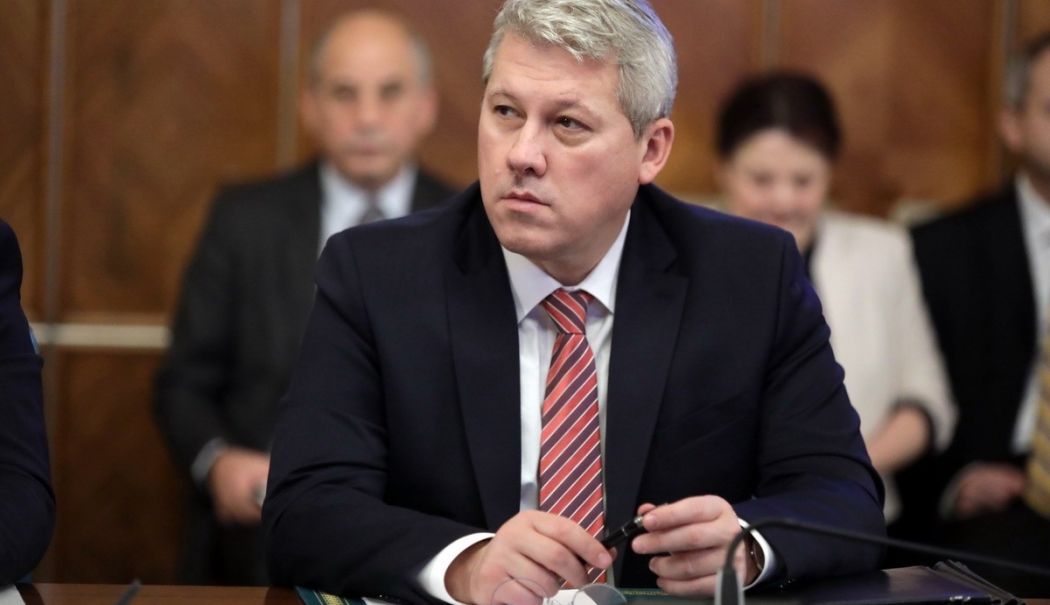 Ministrul de Interne, Cătălin Predoiu: 