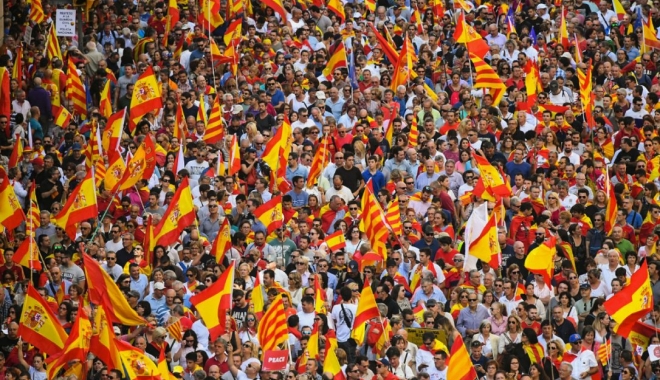 Catalonia face un pas înapoi: Premierul separatist suspendă declarația de independență - catalonia-1507700057.jpg