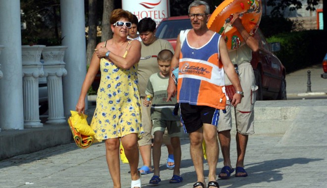 Cât de cald este, astăzi, la Constanța - catdecald-1407953028.jpg