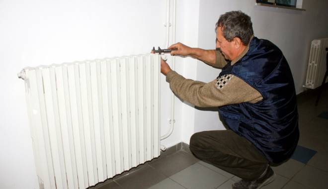 S-A DECIS! Iată când vor avea constănțenii căldură în apartamente - catdegreueste31409492285-1445511787.jpg