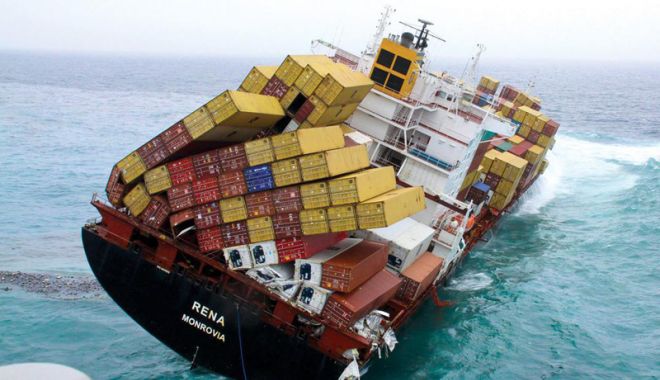 Câte containere încărcate cu mărfuri ajung pe fundul mărilor și oceanelor? - catecontainerecumarfuriajungpefu-1547216411.jpg