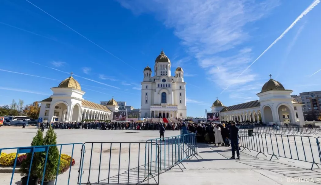 Ultima zi în care se mai poate vizita Catedrala Naţională. De vineri se închide pentru continuarea lucrărilor