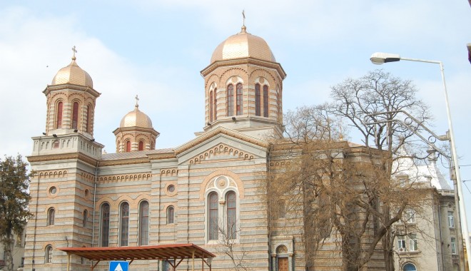 Hramul Catedralei Arhiepiscopale - catedralaarhiepiscopala-1340695120.jpg