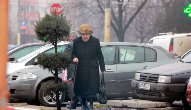 Câți pensionari îi revin unui salariat - catipensionari-1389371054.jpg