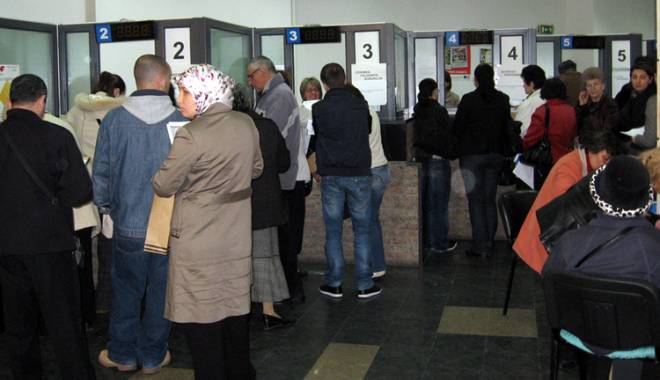 Câți români plătesc taxe și impozite de bună voie? - catiromaniplatesc-1415811095.jpg