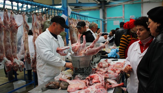 De unde poți cumpăra un miel sacrificat sub ochii tăi, în Constanța - catnecosta-1397496353.jpg