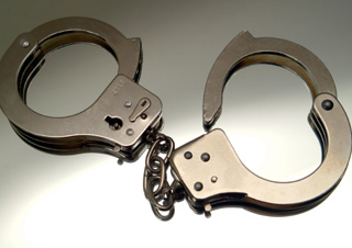 CRIME și DROGURI! VEZI AICI TOPUL CELOR MAI CĂUTAȚI OAMENI DIN LUME! - catuse-1352474844.jpg