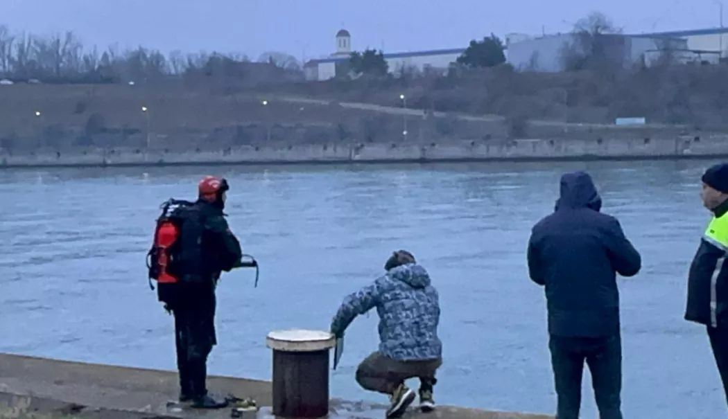 A patra zi de căutări, în cazul fetei dispărute la Agigea. Numărul scafandrilor, suplimentat - cautari-1769416352.webp