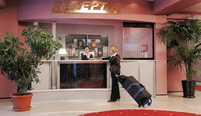 Cazare pe litoral - unde sunt cele mai mici sau cele mai mari prețuri - cazare-1312120361.jpg