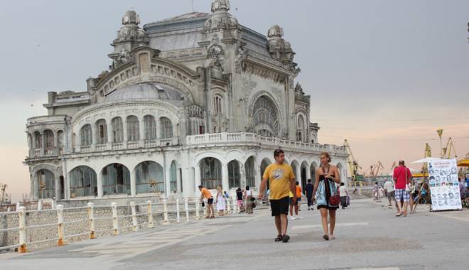Ce zice Primăria Constanța despre incidentul de pe faleza Cazinoului - cazino251341762439-1435732439.jpg