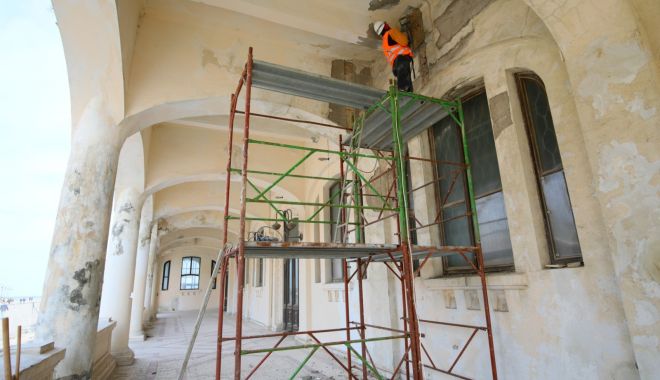 Cazinoul, pregătit pentru restaurare de experți și arhitecți constănțeni - cazinouldinconstanta-1583533866.jpg