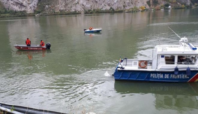 Marinar de negăsit, după ce a căzut în Dunăre de pe o navă. Echipajul navei ar fi alertat salvatorii după 12 ore de la dispariție - cazut-1579947794.jpg