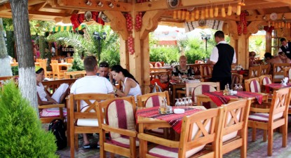 În lipsa controalelor de pe litoral, turiștii sunt la mâna comercianților - cc649336067d9c3eec99d6e9657c2e1a.jpg