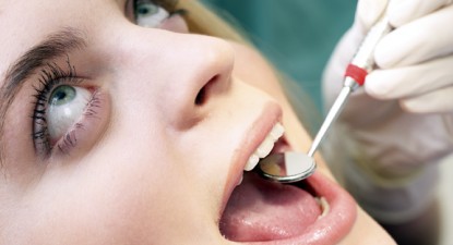 Românii, codași la vizitele la dentist - cce2389b63856704626627037e94f89a.jpg
