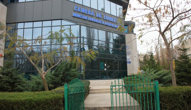 Începe un curs de limba engleză cu tematică business - ccina4-1392308015.jpg