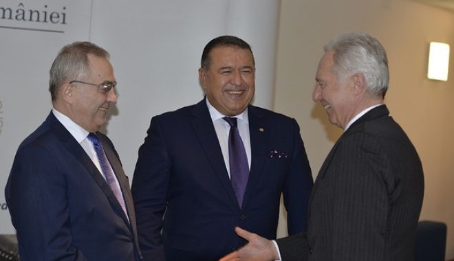 CCIR recunoaște meritele Corpului Diplomatic acreditat la București - ccirrecunoastemeritele-1549451678.jpg