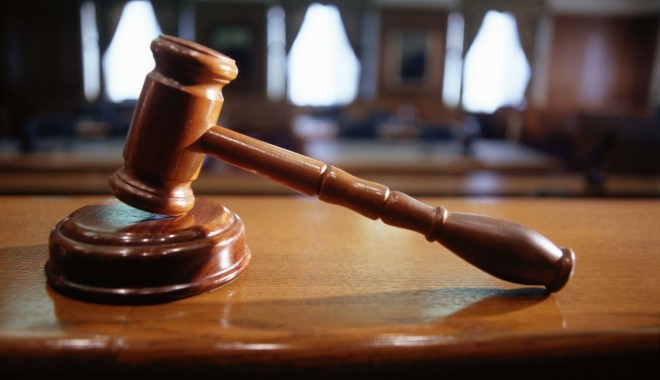 CCR discută sesizarea lui Traian Băsescu privind Statutul parlamentarilor - ccr-1369820013.jpg