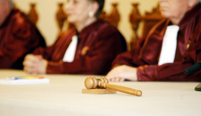 CCR discută, în septembrie, sesizarea  lui Iohannis care vizează magistrații - ccr-1532263492.jpg