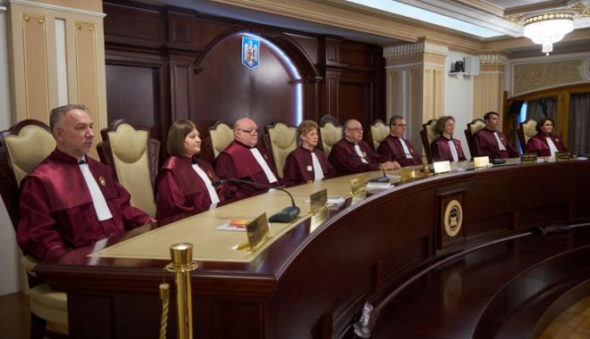 CCR: Legea ce ar permite anumitor medici să ocupe funcţii de conducere până la 70 de ani – neconstituţională - ccr-1698927350.jpg