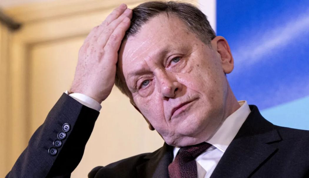 CCR a respins contestațiile privind candidatura lui Crin Antonescu