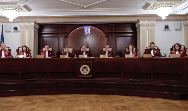 Undă verde pentru tăierea pensiilor speciale. CCR a validat reforma Guvernului