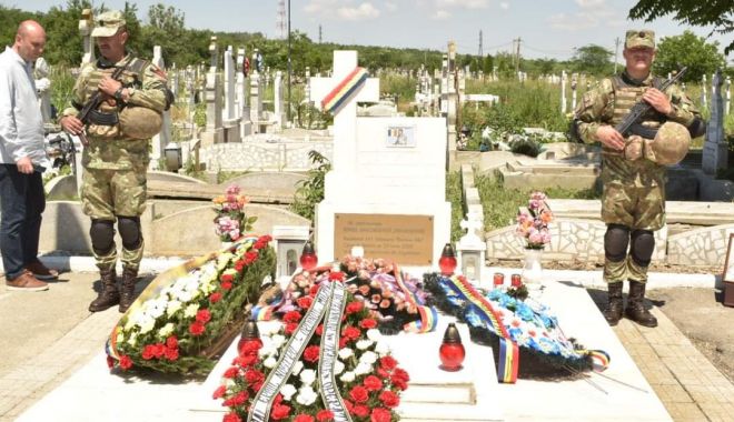 Eroii nu mor niciodată. Cinste și onoare memoriei sublocotenentului Ionel Gheorghiță Drăgușanu, răpus în Afganistan - cd2eda7028624e189c8b2c644f8b51a8-1655732117.jpg