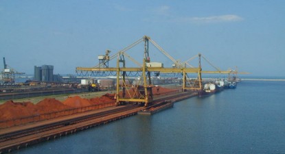 Trei nave de mare tonaj anunță sfârșitul crizei din terminalul 